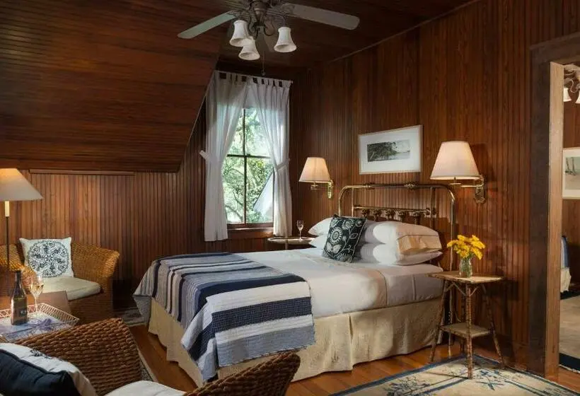 キングサイズベッドのスイートルーム, Magnolia Springs Bed And Breakfast