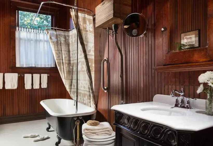 キングサイズベッドのデラックスルーム, Magnolia Springs Bed And Breakfast