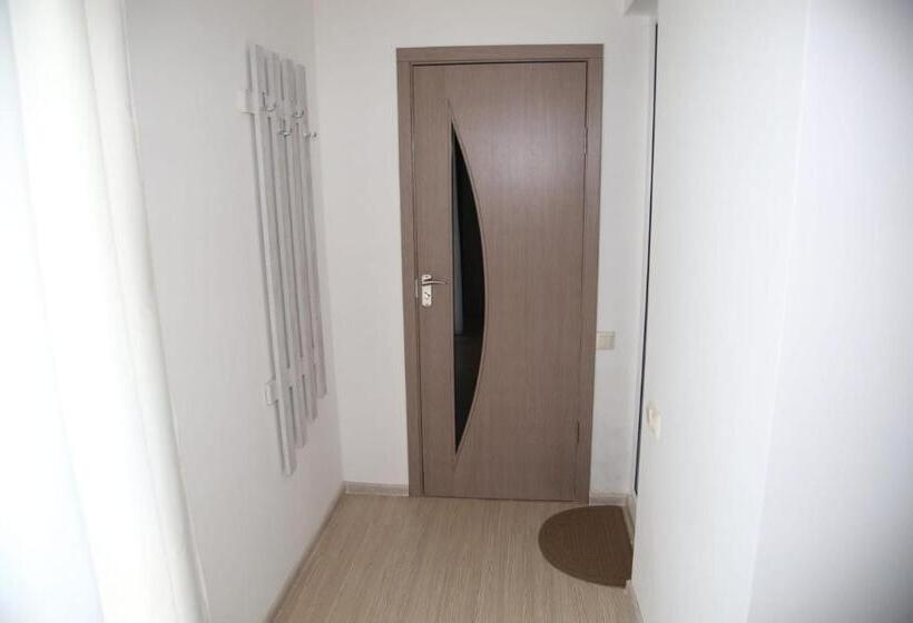 اتاق استاندارد با بالکن, Junona