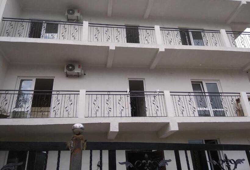 اتاق استاندارد با بالکن, Junona