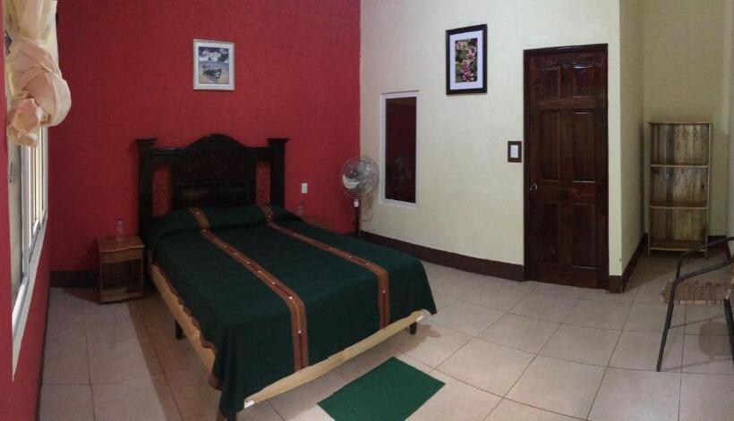 اتاق استاندارد, Oasis The Traveler