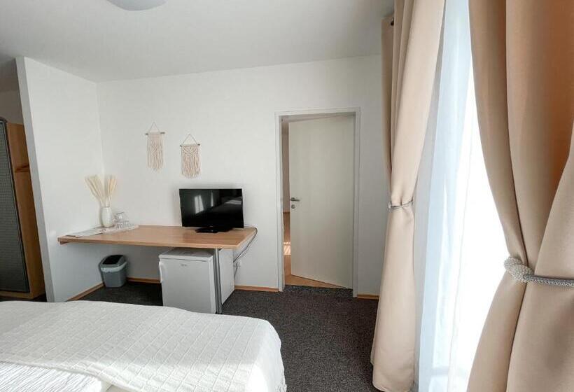 Апартаменты 1 Спальня, Frühstückspension Ingrid