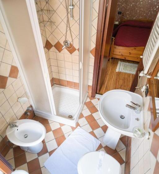 غرفة قياسية ثلاثية, Agriturismo Falode