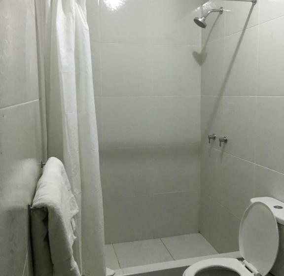 اتاق استاندارد, El Dorado Inn