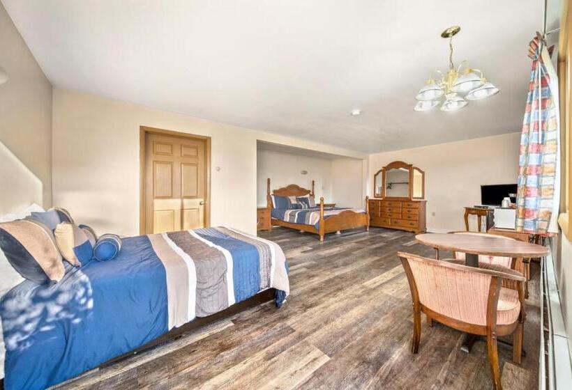 Семейный Полулюкс, Thumb Heritage Inn
