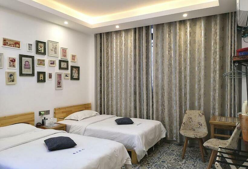 디럭스 룸, Emerald Adventures Guesthouse