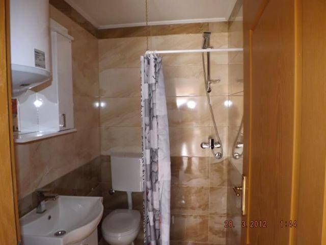 آپارتمان 1 خوابه با چشم‌انداز, Guesthouse Madzarevic