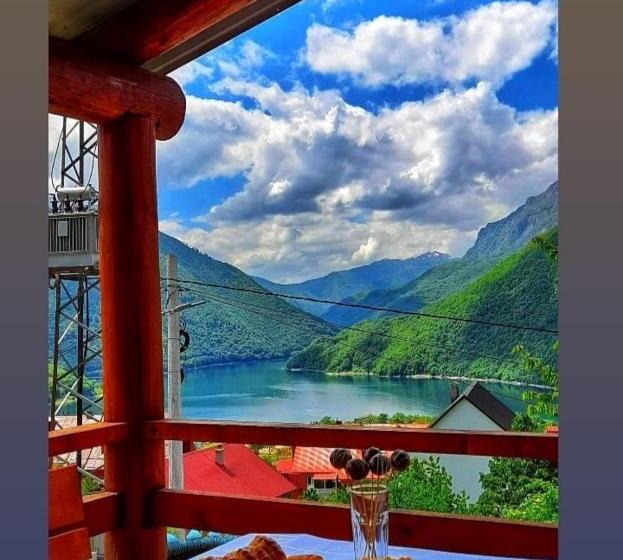 آپارتمان 1 خوابه با تراس, Guesthouse Madzarevic