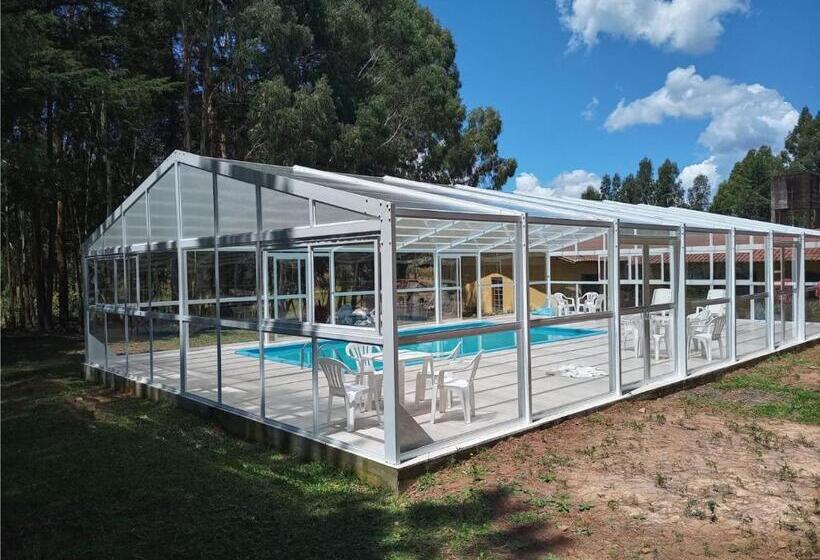 スーペリアの４人部屋, Pousada Caminhos Da Neve