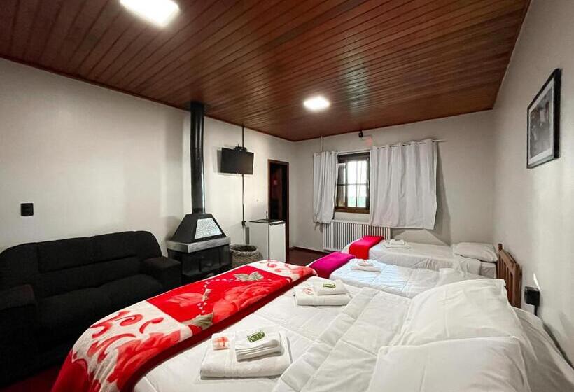 スーペリアの４人部屋, Pousada Caminhos Da Neve