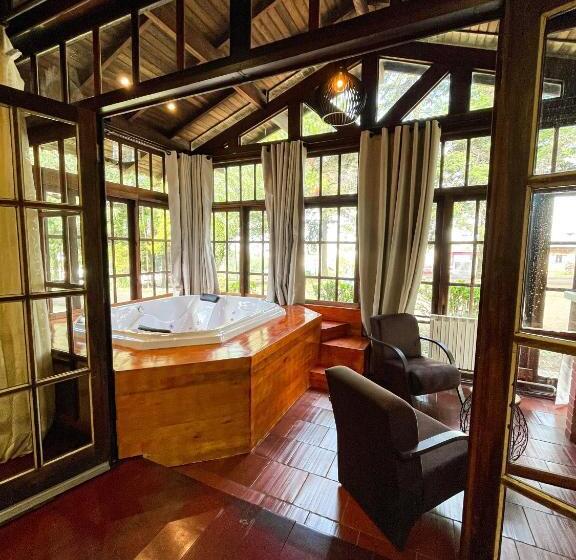 スイート, Pousada Caminhos Da Neve