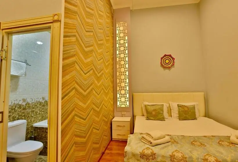 Quarto Economy, Aasia