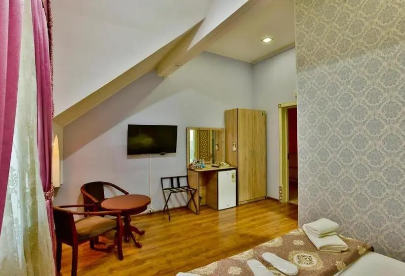 Quarto superior, Aasia
