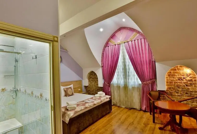 Quarto superior, Aasia