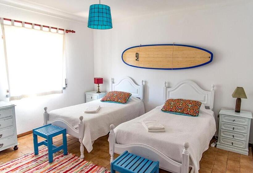 Номер Стандарт, Moby Dick Lodge