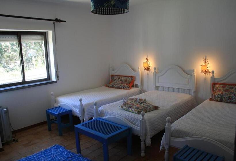 غرفة قياسية ثلاثية, Moby Dick Lodge