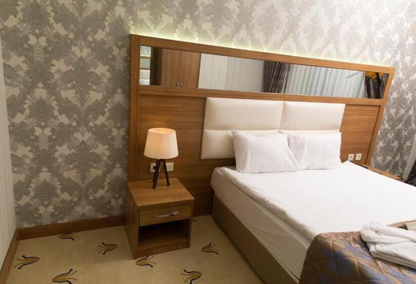 Номер Стандарт, Carmine Otel