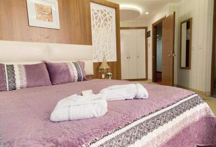 套房, Carmine Otel