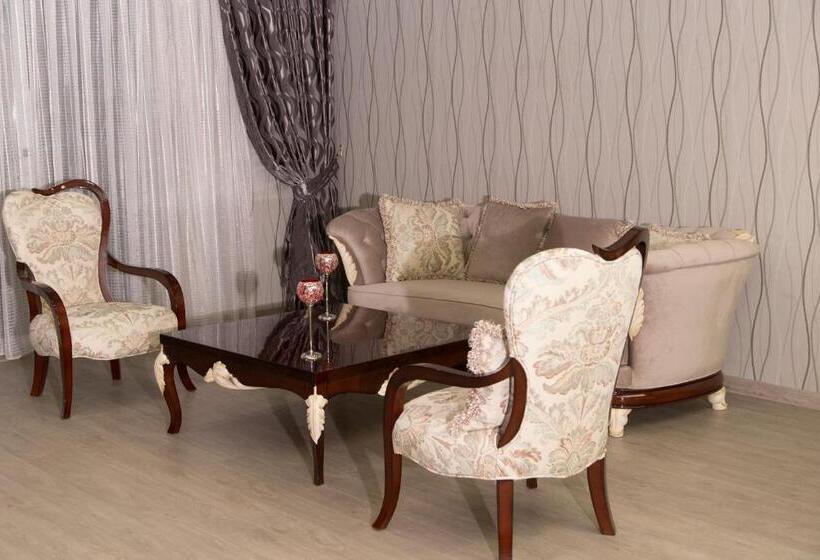 带大床的套房, Carmine Otel