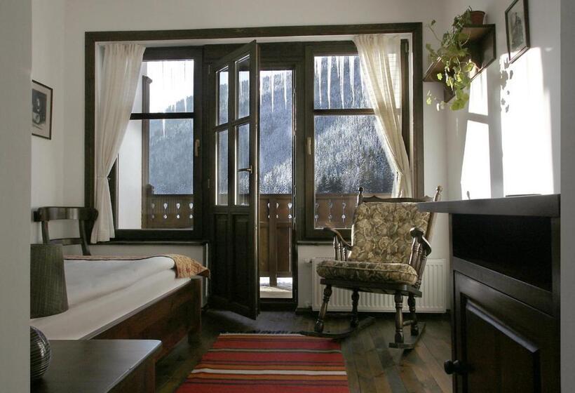 발코니 스탠다드 싱글 룸, Family Hotel Arkan Han