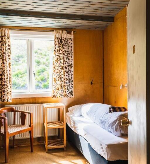 اتاق استاندارد با سرویس بهداشتی مشترک, Hafaldan Hi Hostel   Harbour Building