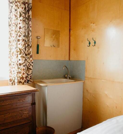 اتاق استاندارد, Hafaldan Hi Hostel   Harbour Building