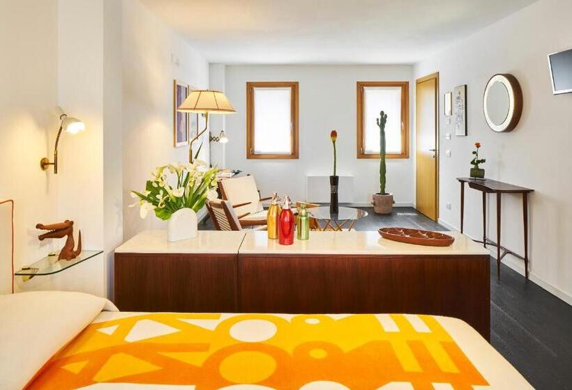 Полулюкс, Al Canton Agriturismo Di Design