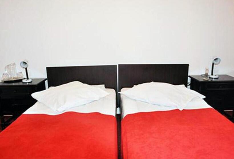 اتاق استاندارد, Central