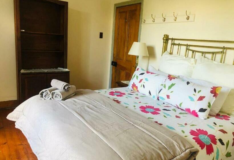 Дом 4 Спальни, Green Lantern Inn