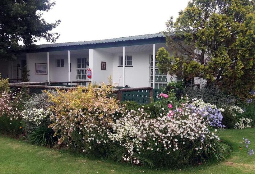 Хижина, Green Lantern Inn