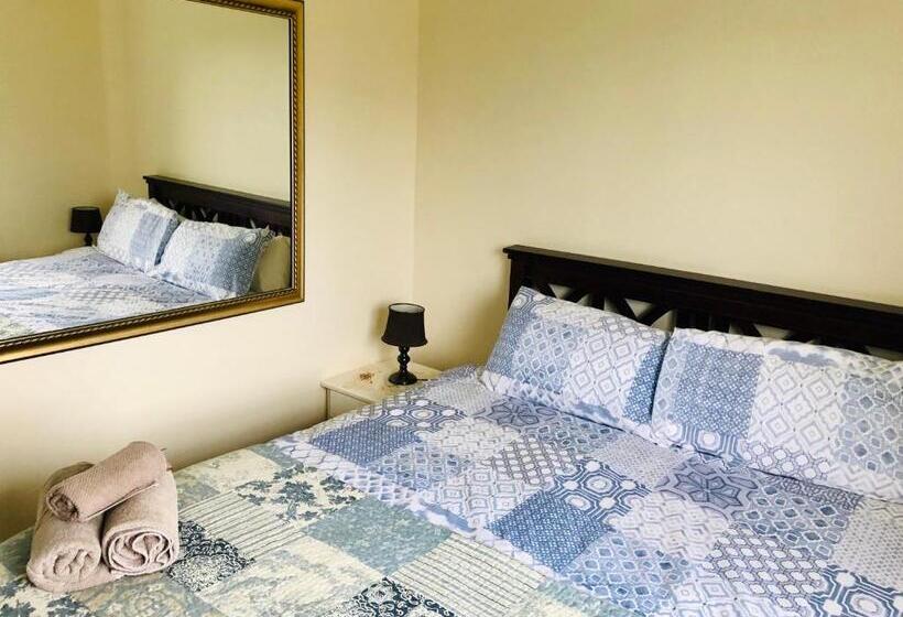 Шале 1 Спальня, Green Lantern Inn