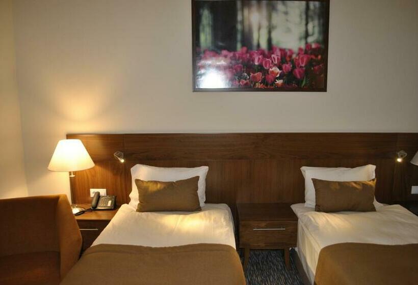 اتاق استاندارد یک نفره, Kurmick Maysan