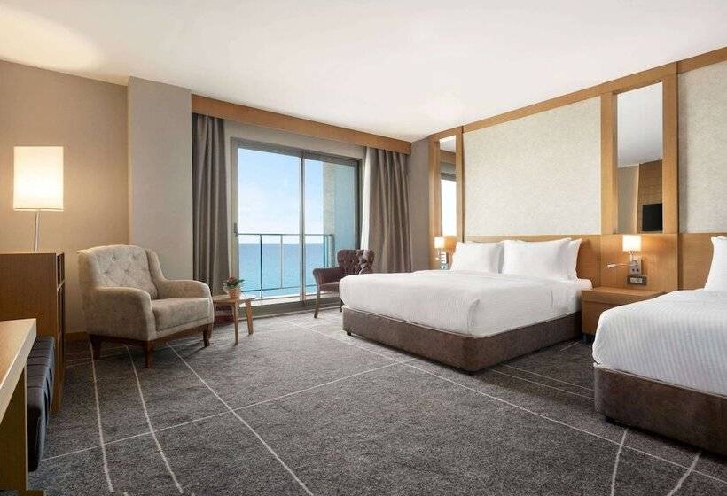 غرفة قياسية لذوى الاحتياجات الخاصة, Ramada Resort By Wyndham Unye