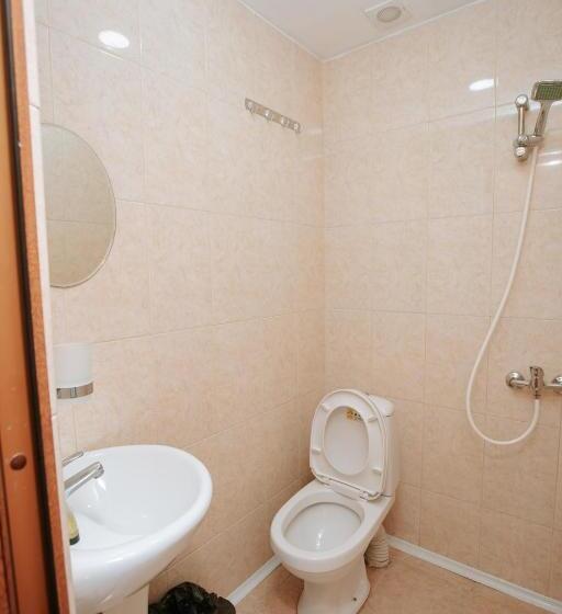 Economy Triple Room, Twins Wine Cellar