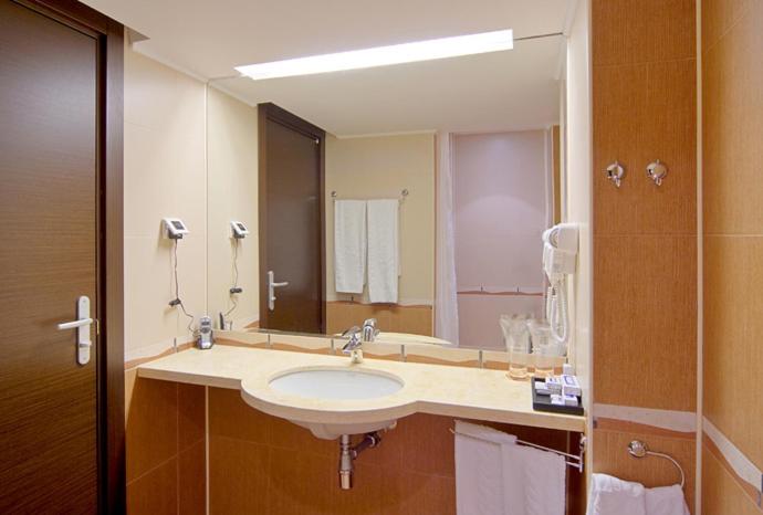 غرفة قياسية فردية, Park Hotel Romantica