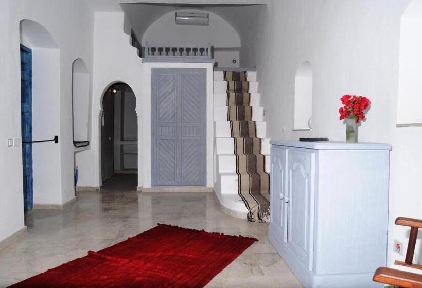 غرفة قياسية, Dar Ennour Djerbahood Erriadh