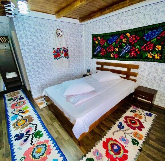 标准间, Floare De Maramures 1