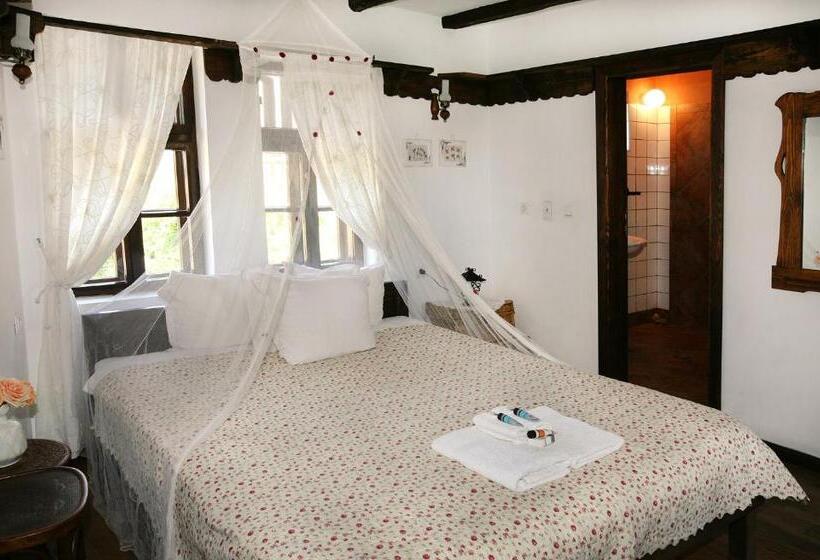 Номер Стандарт, Osmarski Houses