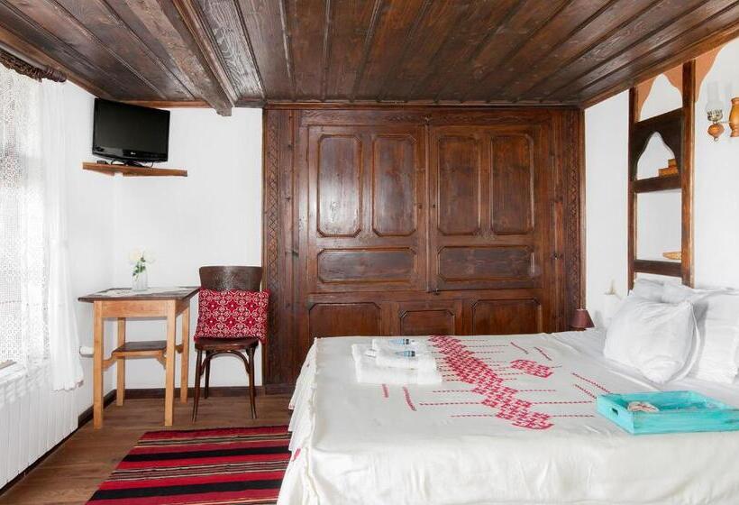 Номер Стандарт, Osmarski Houses