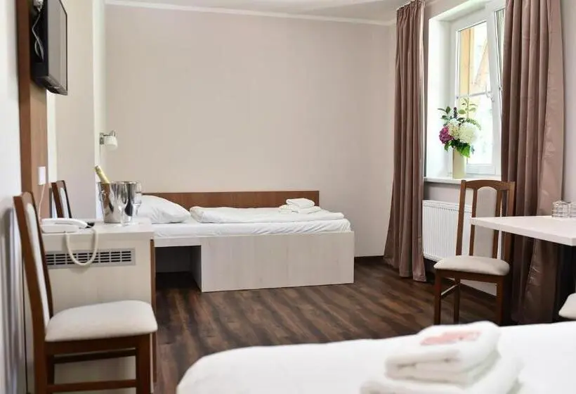 スタンダードトリプルルーム, Wellness Hotel Bozeňov