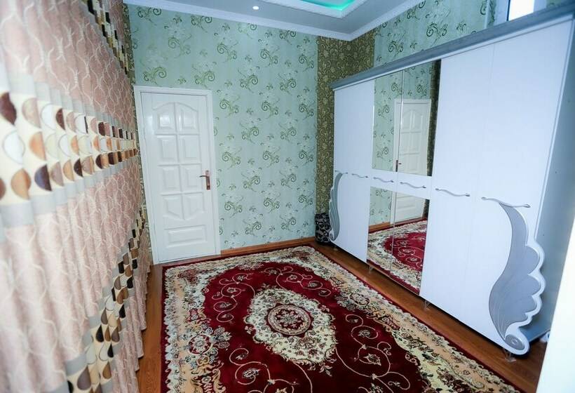 اتاق لوکس, Kurush