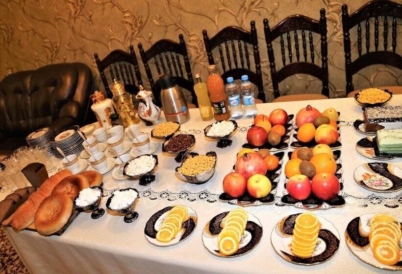 اتاق لوکس, Kurush