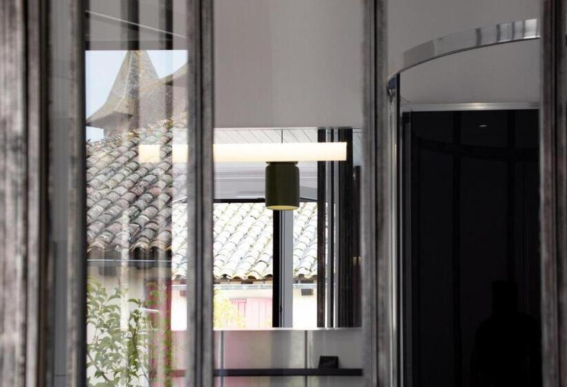 חדר יחיד בסיסי, Hôtel & Gastronomie   La Table De L Europe