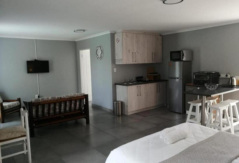 Апартаменты 1 Спальня Вид на Бассейн, Northern Vine Guesthouse B&b Self Catering