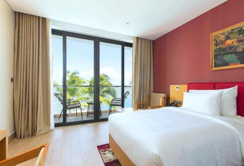 اتاق لوکس با چشم‌انداز دریا, Marina Bay Vung Tau Resort & Spa