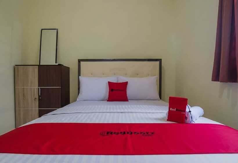 Номер Economy, Reddoorz Near Politeknik Negeri Medan