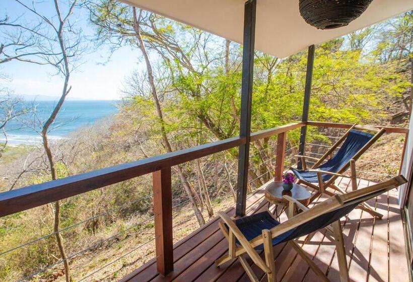 בקתה דלוקס, Verdad Nicaragua