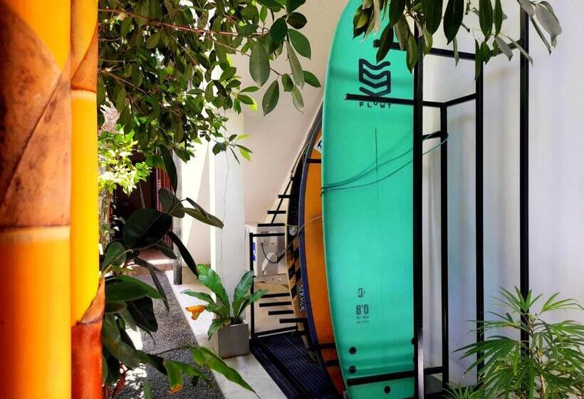 اتاق لوکس با بالکن, Weligama Bay Watsila Resort