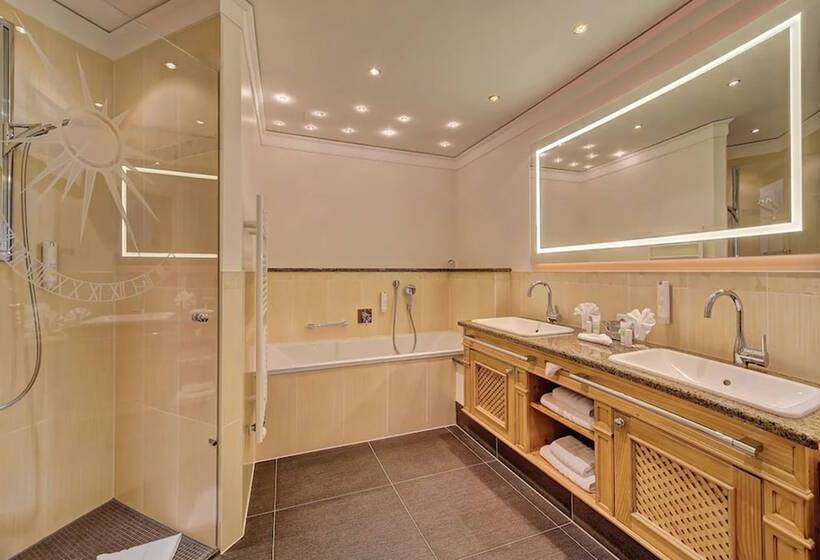 Люкс, Wellness & Sporthotel Jagdhof