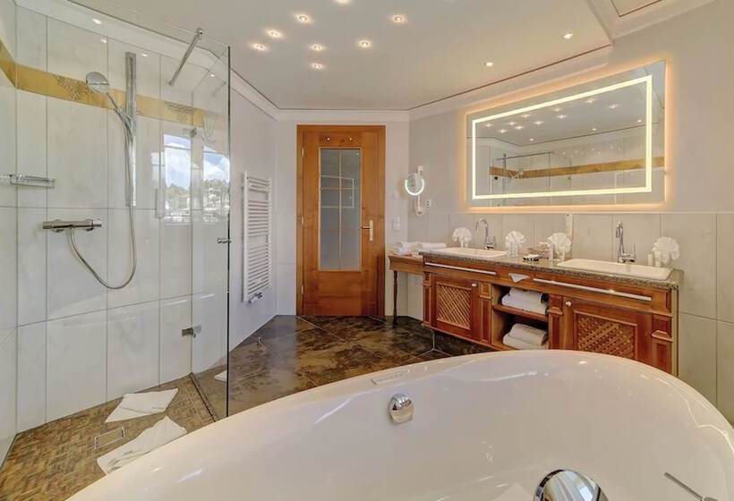 Люкс, Wellness & Sporthotel Jagdhof